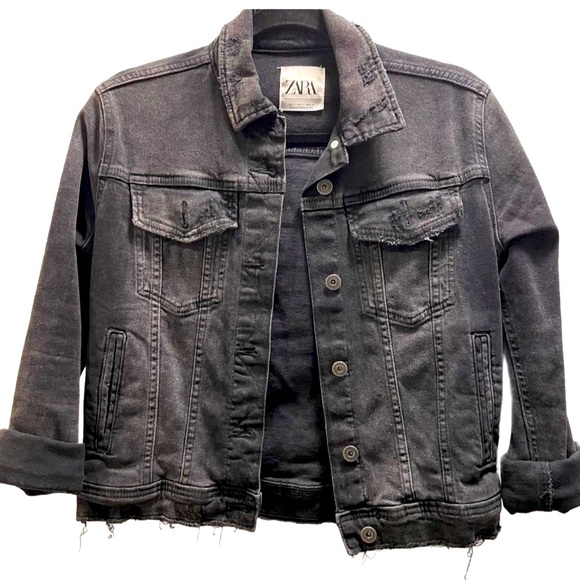 ZARA DISTRESSED STONEWASHED DENIM JACKET - BLACK SIZE MEDIUM (PREOWNED) - Picture 1 of 5